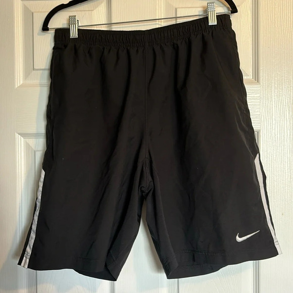 Nike Dri-Fit men’s black 8” inseam athletic shorts size large - Picture 1 of 10